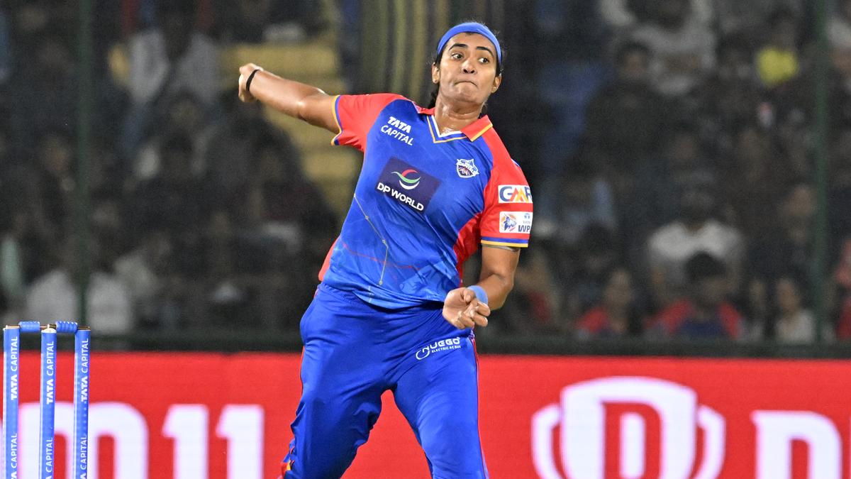 WPL 2025: 3 भारतीय खिलाड़ी और 1 पर्पल कैप, इस रेस में किसकी होगी जीत, जानिए वो 3 नाम