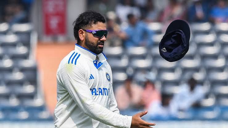 Look in the Mirror: Australia Legend Asks Rohit Sharma to Rethink His Role in Indian Cricket