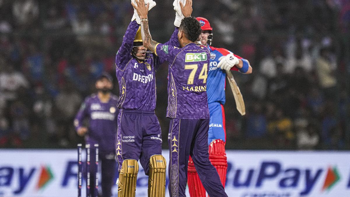DC vs KKR: कोलकाता ने दिल्ली को घर में घुसकर हराया, प्लेऑफ में जाने की उम्मीद अब भी बरकरार