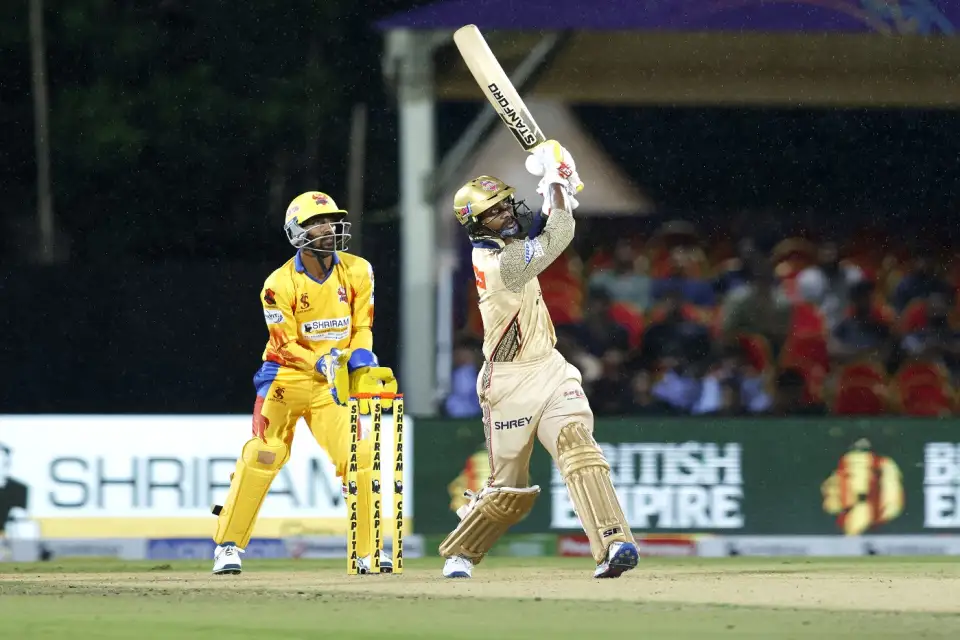 TNPL 2025: डिंडीगुल ड्रैगन्स vs चेपॉक सुपर गिलीज़ मैच प्रीव्यू – संभावित XI, हेड-टू-हेड, पिच और मौसम रिपोर्ट | DD vs CSG