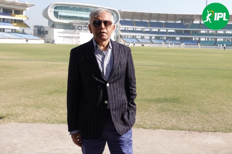 पूर्व भारतीय स्पिनर Dilip Doshi का निधन, बीसीसीआई समेत इन खिलाड़ियों ने दी श्रद्धांजली