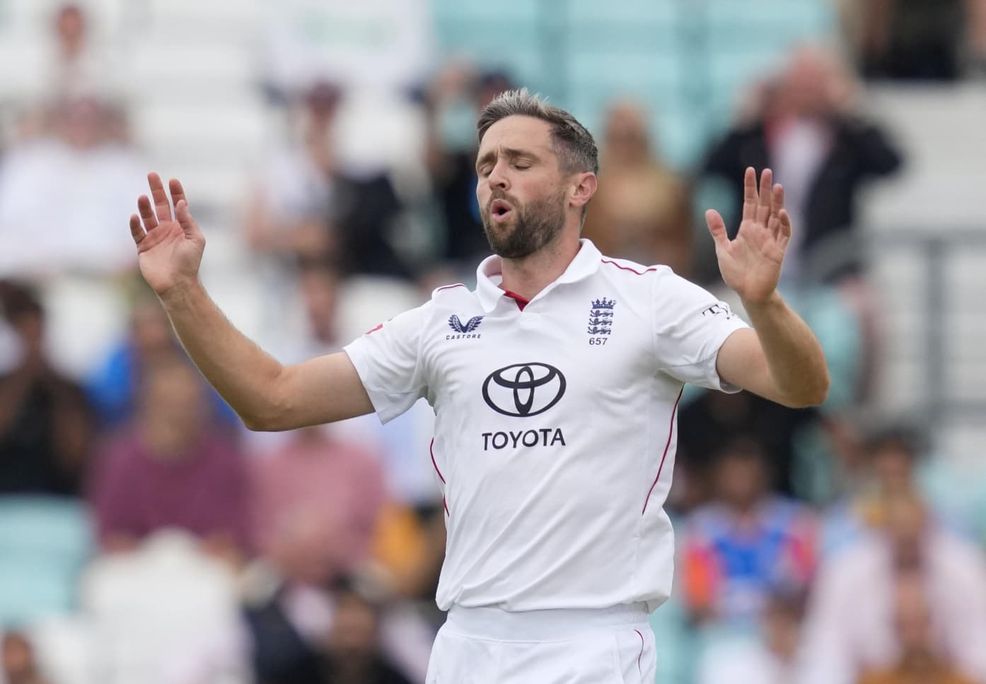 Chris Woakes Ruled Out of 5th India Test with Shoulder Injury; Career Concerns Mount