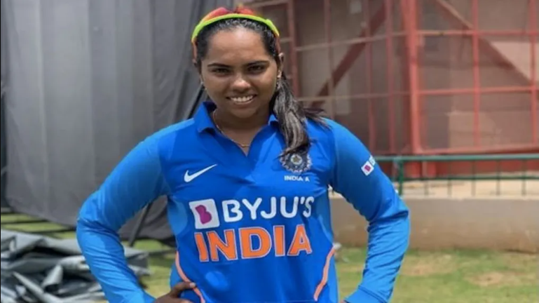 সাব্বিনেনি মেঘনা