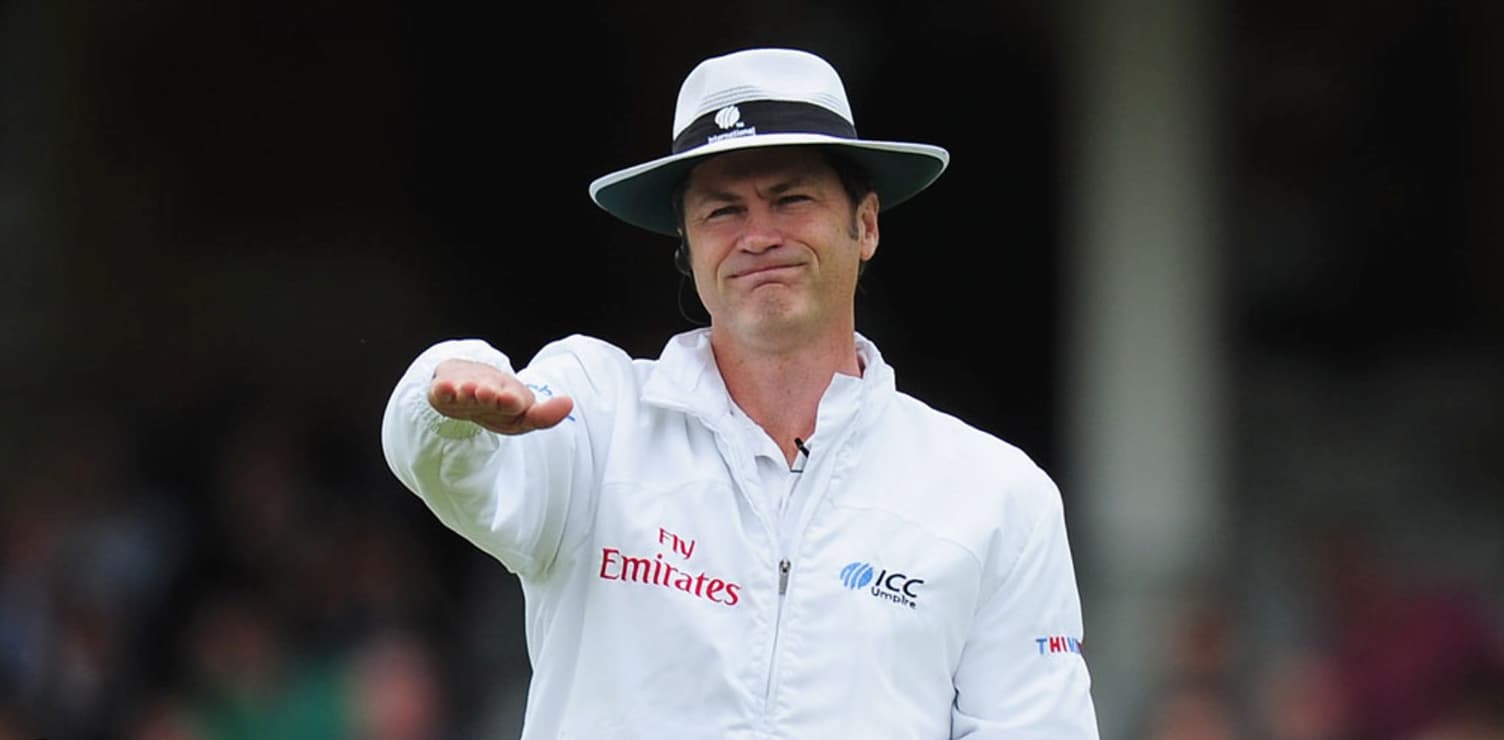 Simon Taufel (Australia)