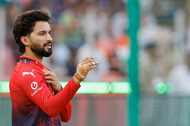 “I’ll send the cops” – Rajat Patidar Calls Police After Chhattisgarh Boys Get His Old Number, Receives Calls from Kohli and ABD