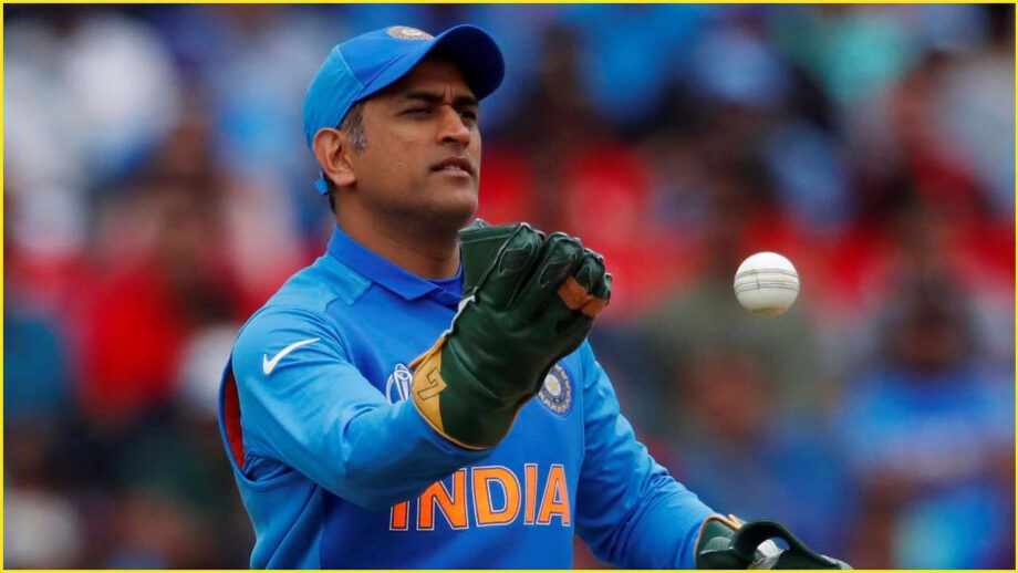 “Did He Pick Up the Phone?” – Manoj Tiwary Jokes on MS Dhoni’s Possible Mentor Role