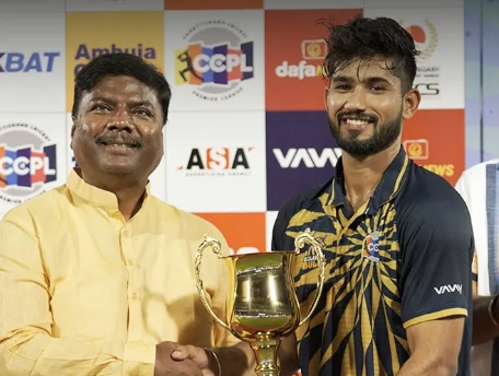 ప్రతీక్ యాదవ్