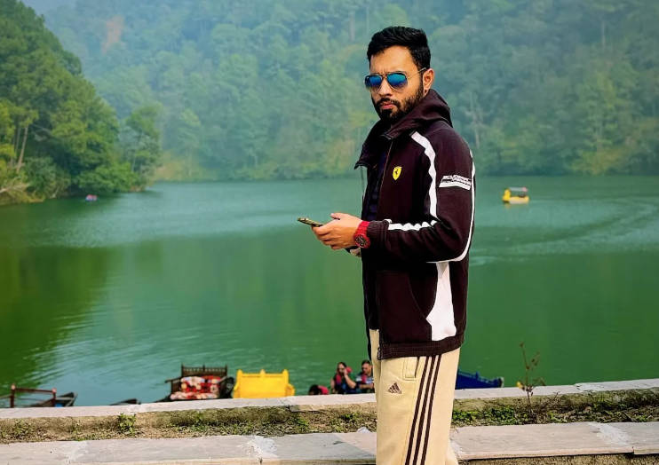 সানিয়াম অরোরা
