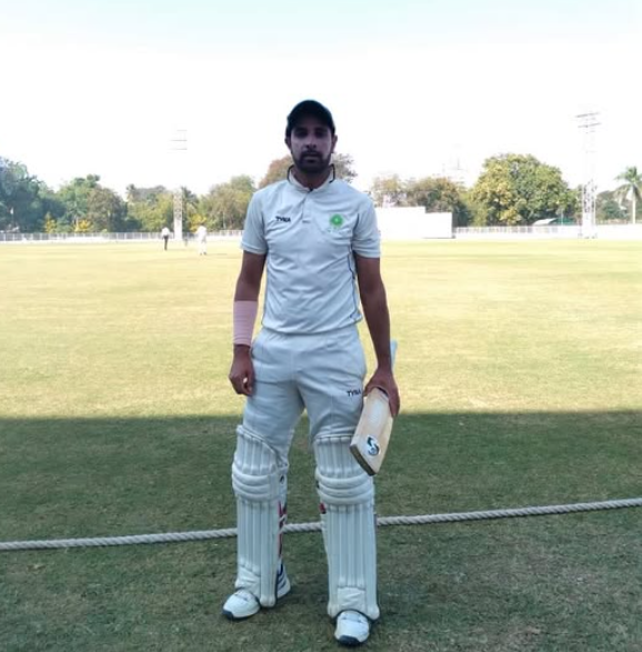 অভিষেক আহলাওয়াত