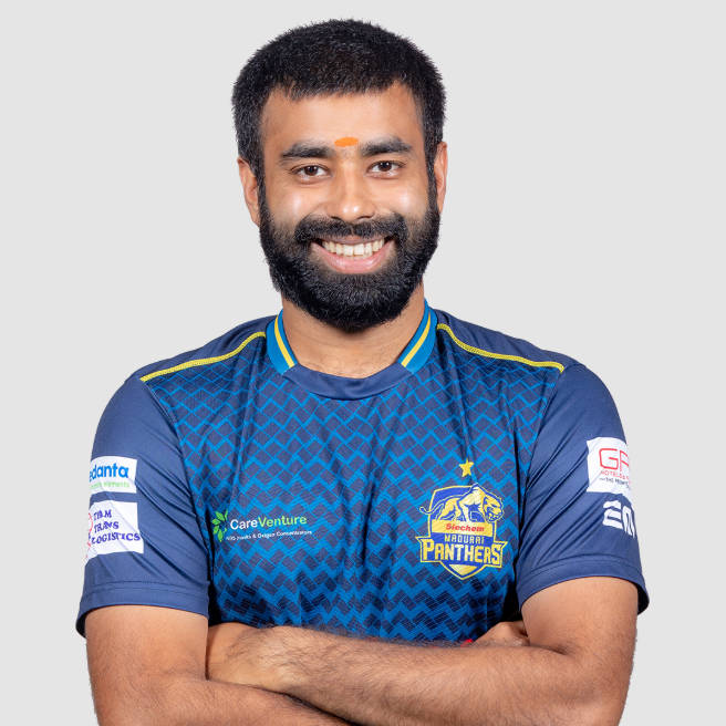 ఔషిక్ శ్రీనివాస్