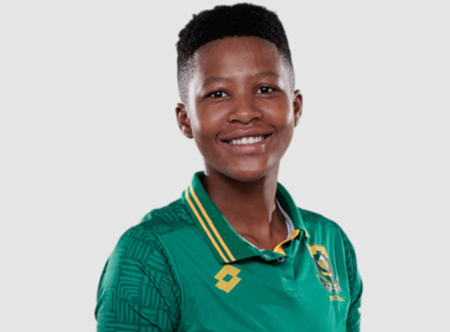Ayanda Hlubi