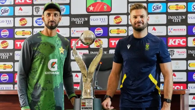 Pakistan vs South Africa 1st Test 2025: कहाँ देखें, गद्दाफी स्टेडियम पिच रिपोर्ट, प्लेइंग XI और हेड टू हेड