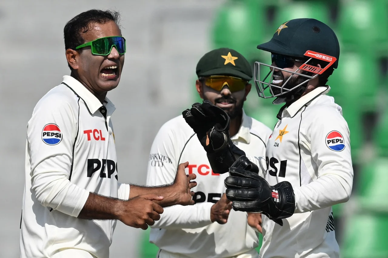 PAK vs SA 1st Test Day 2 Highlights: Pakistan Take Control as Noman Ali Shines, South Africa 216/6