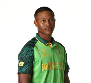 Levert Manje