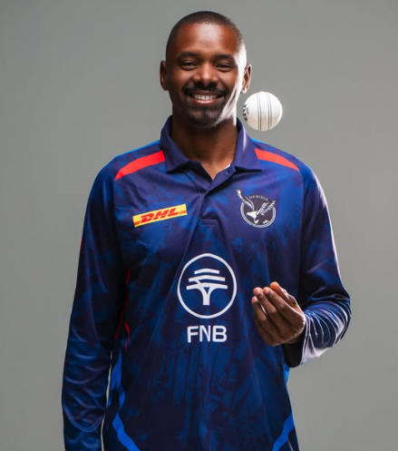 Tangeni Lungameni