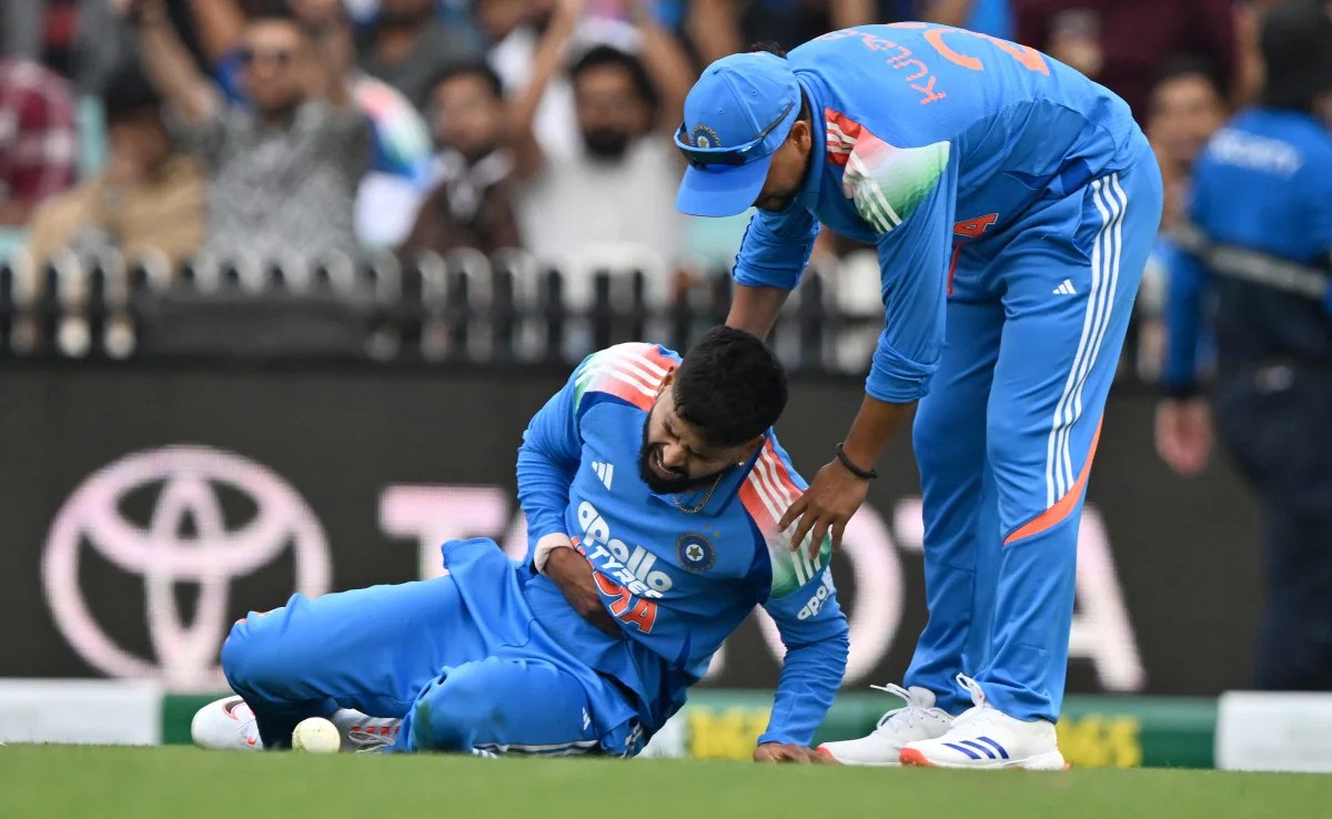 AUS vs IND, तीसरा वनडे: शानदार कैच के बाद चोटिल हुए श्रेयस अय्यर, अस्पताल में भर्ती