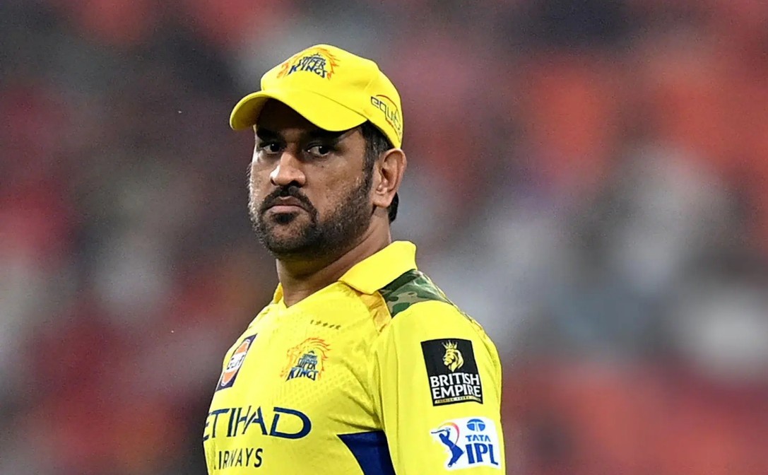 एम.एस. धोनी और पूर्व आईपीएस संपत कुमार के बीच ₹100 करोड़ का मानहानि केस फिर शुरू
