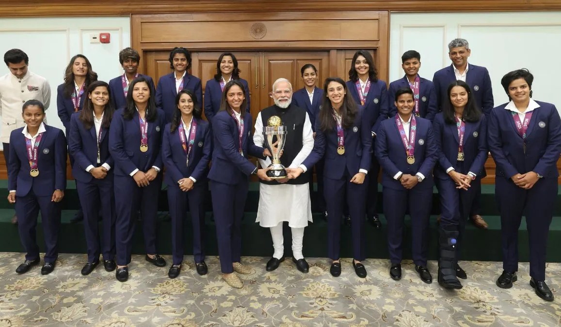 ICC Women's World Cup 2025: प्रतिका रावल ने प्रधानमंत्री मोदी से मुलाकात के बाद पहना वर्ल्ड कप मेडल