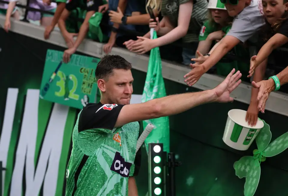 Cricket Australia Brings Baseball-Style Rule to BBL and WBBL, Allows Fans to Take Match Ball Back Home