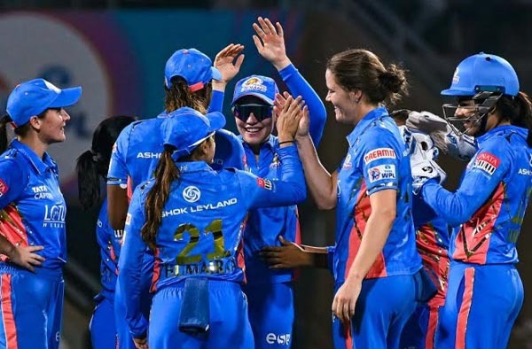 WPL 2026 मेगा ऑक्शन: मुंबई इंडियंस विमेंस ने रिटेन किए खिलाड़ी और 5 टारगेट खिलाड़ियों की सूची जारी की