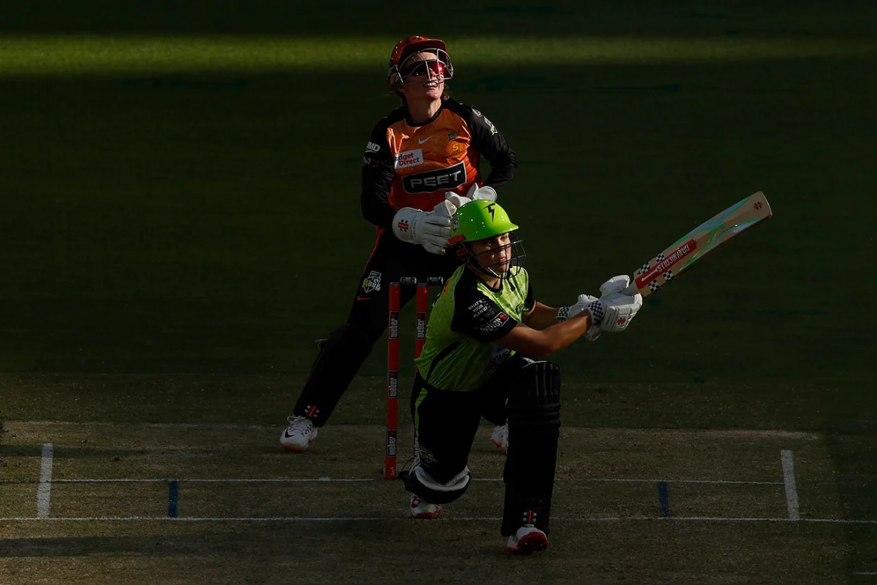 ST-W vs PS-W 15th T20I: Where to Watch Sydney Thunder Women vs Perth Scorchers Women, H2H, Playing 11 & Full Match Details