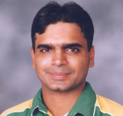 नावेद लतीफ