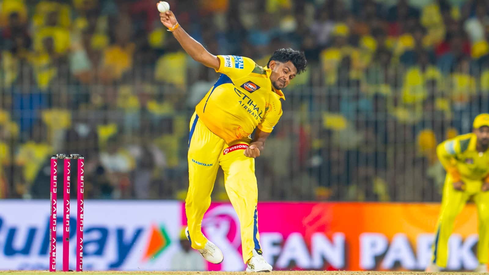 IPL 2026 ऑक्शन से पहले CSK द्वारा रिलीज़ किए जाने के बाद मथीशा पथिराना पर टीमों की तुरंत नज़र