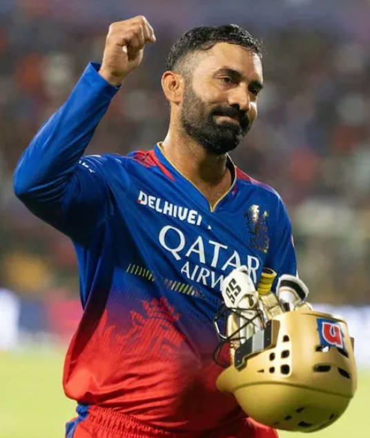 दिनेश कार्तिक