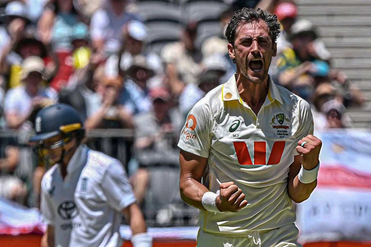 Mitchell Starc Reaches 100 Ashes Wickets, Joins McGrath, Lillee & Warne on Elite List