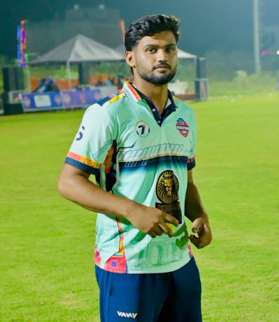 বিশাল গোদারা