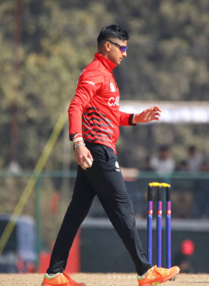  हर्ष ठाकर 