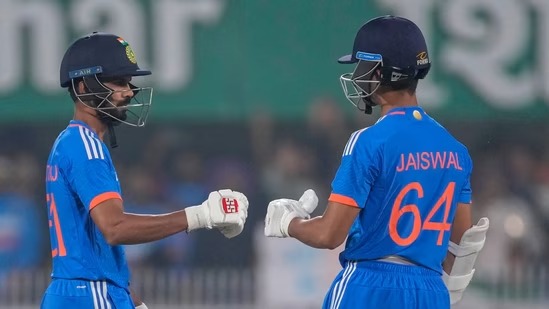 IND vs SA ODI: रोहित शर्मा के ओपनिंग पार्टनर की रेस, जायसवाल या गायकवाड़? पूरी तुलना पढ़ें