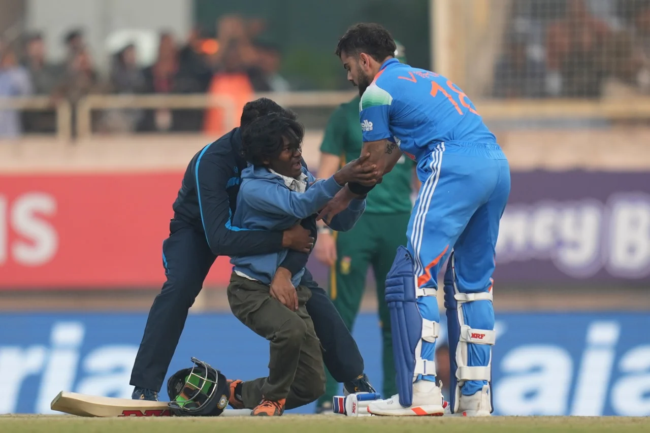 India vs South Africa ODI: Kohli’s Record-Breaking Ton and Heartwarming Fan Incident Go Viral