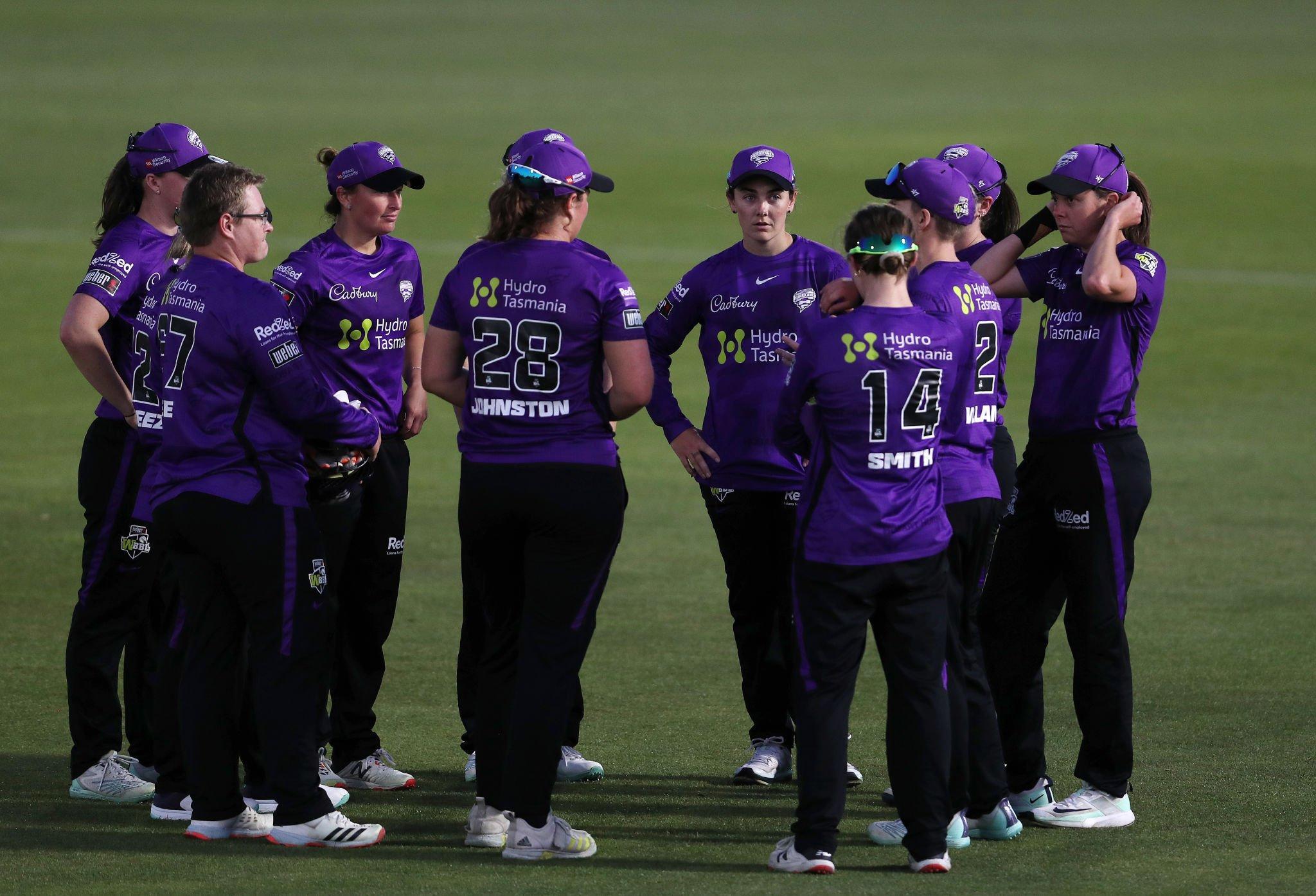 WBBL मैच रद्द: भारी रोलर ने स्ट्रे बॉल को पिच में दबाया, बड़ा हादसा