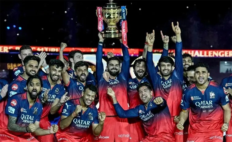 ప్రపంచ క్రికెట్‌ రూపురేఖలు మారుతున్నాయా? లీగ్‌ల ప్రభావంపై పెద్ద చర్చ