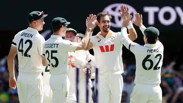 AUS vs ENG: బ్రిస్బేన్ రెండో యాషెస్ టెస్ట్‌లో ఇంగ్లాండ్ పరాజయం వైపే 