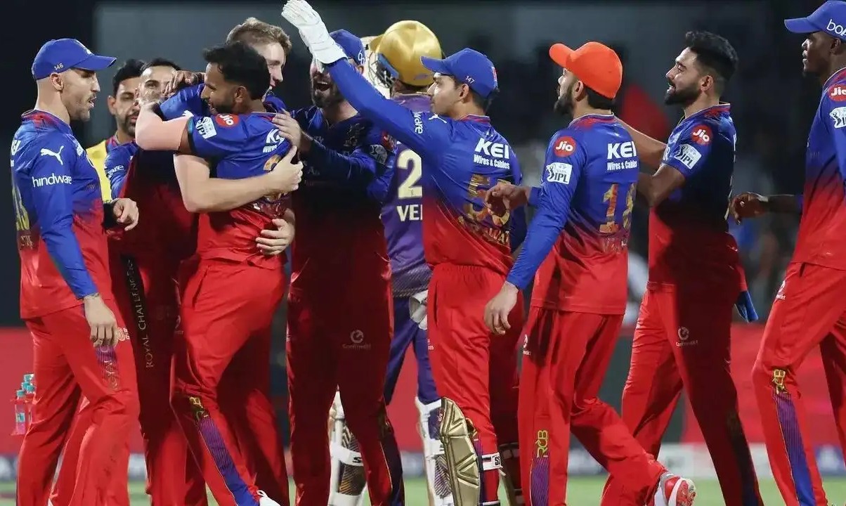 IPL 2026 Auction: రాయల్ ఛాలెంజర్స్ బెంగళూరు టార్గెట్ చేసిన టాప్ 5 ప్లేయర్లు