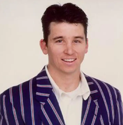 (W2) Gavin Robertson