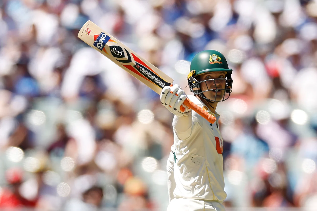 AUS vs ENG Day 1 Highlights: Carey, Khawaja Power Australia to 326/8