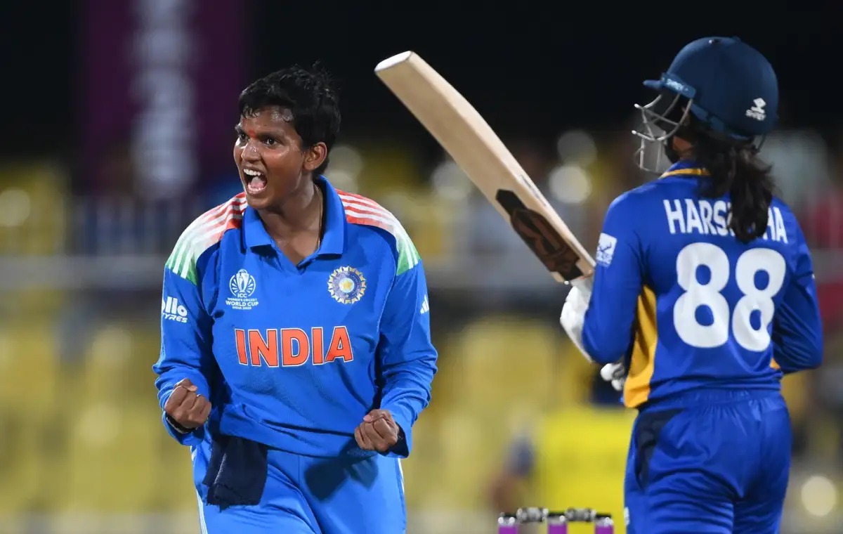 INDW vs SLW: ప్రపంచ రికార్డుతో దుమ్మురేపిన దీప్తి శర్మ.. తొలి భారత ప్లేయర్‌గా చరిత్ర!