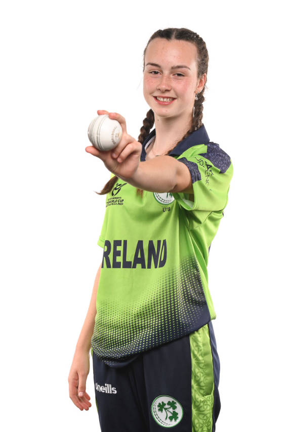  Aimee Maguire 