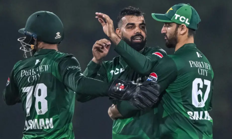 ‘Trying to do simple things,’ says Shadab as he makes a statement on his return