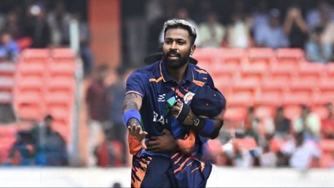 हार्दिक पंड्या ने विजय हजारे ट्रॉफी 2025-26 के दूसरे खेलों में 20 छक्के लगाए, जितेश शर्मा ने चंडीगढ़ पर हमला किया