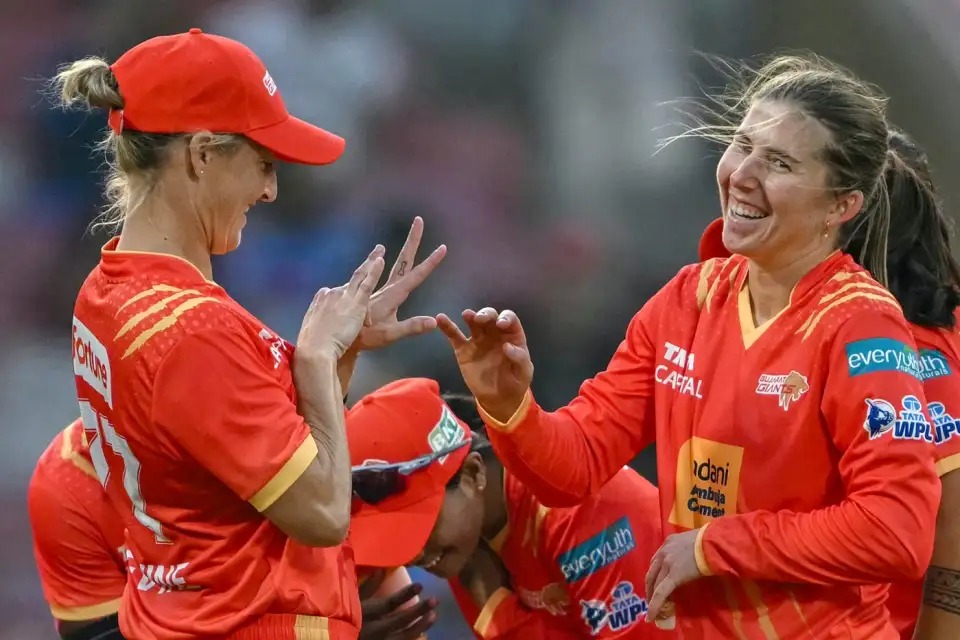 WPL 2026: యాష్లీ గార్డనర్ షో.. యూపీపై గుజరాత్ జెయింట్స్ ఘన విజయం