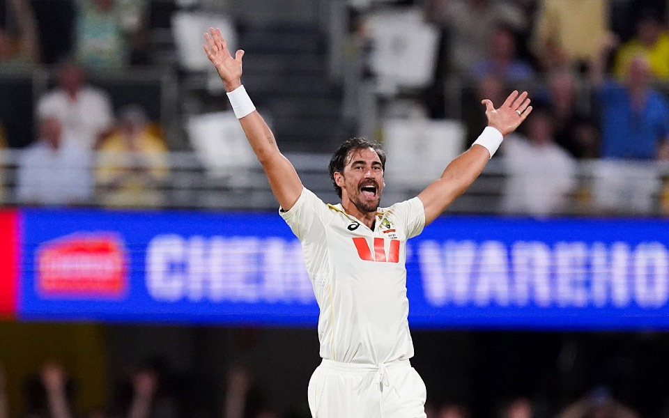 మిచెల్ స్టార్క్‌కు ఐసీసీ మెన్స్ ప్లేయర్ ఆఫ్ ది మంత్ అవార్డు