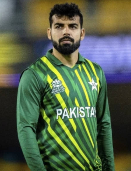  Shadab Khan 
