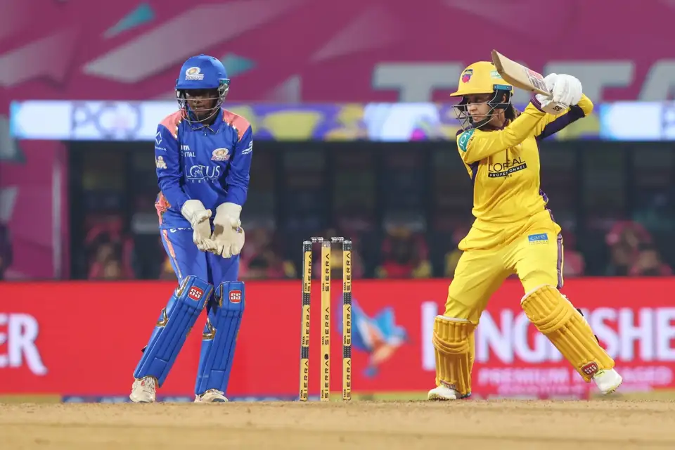 UP-W बनाम MI-W 10वां T20, WPL 2025–26: मुंबई इंडियंस विमेन बनाम UP वॉरियर्ज विमेन कहाँ देखें, Dream11 प्रेडिक्शन, H2H, संभावित प्लेइंग XI और मैच की पूरी जानकारी
