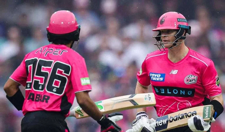 Tension between Babar and Smith taints the duo’s 141-run partnership