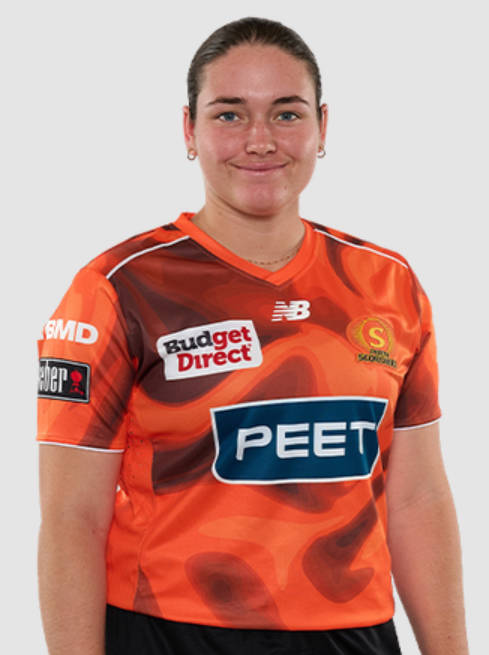  Chloe Ainsworth 