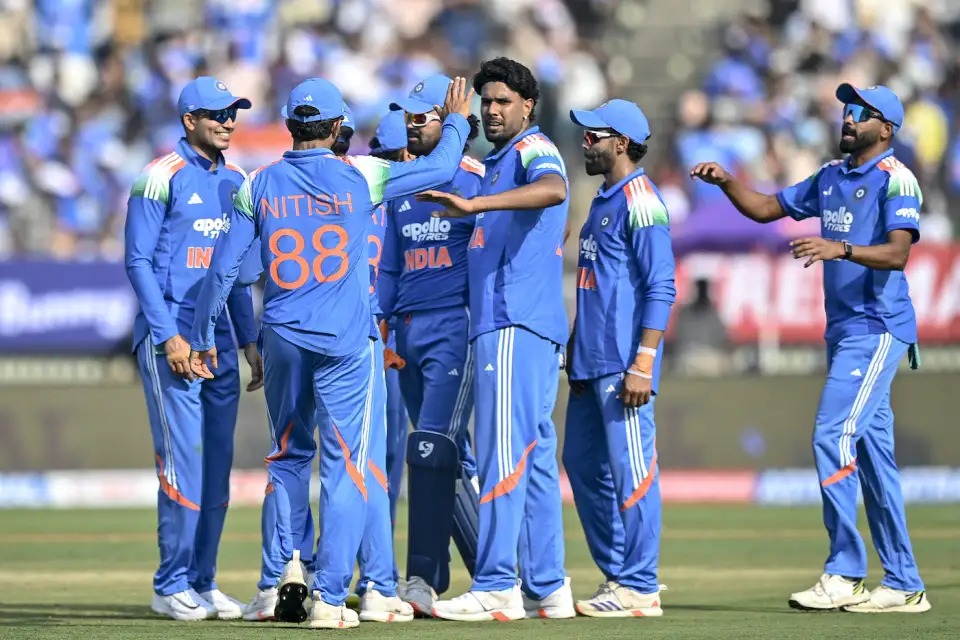 BCCI సెంట్రల్ కాంట్రాక్టుల్లో పెద్ద మార్పు: రోహిత్ శర్మ, విరాట్ కోహ్లీ గ్రేడ్ Bకి దిగజారే అవకాశం